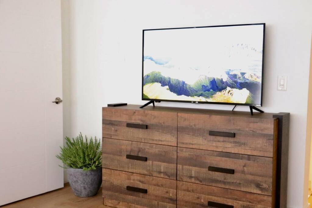 Heart Of West Hollywood Modern Suite 2 Bedroom 2 Bath Лос-Анджелес Экстерьер фото