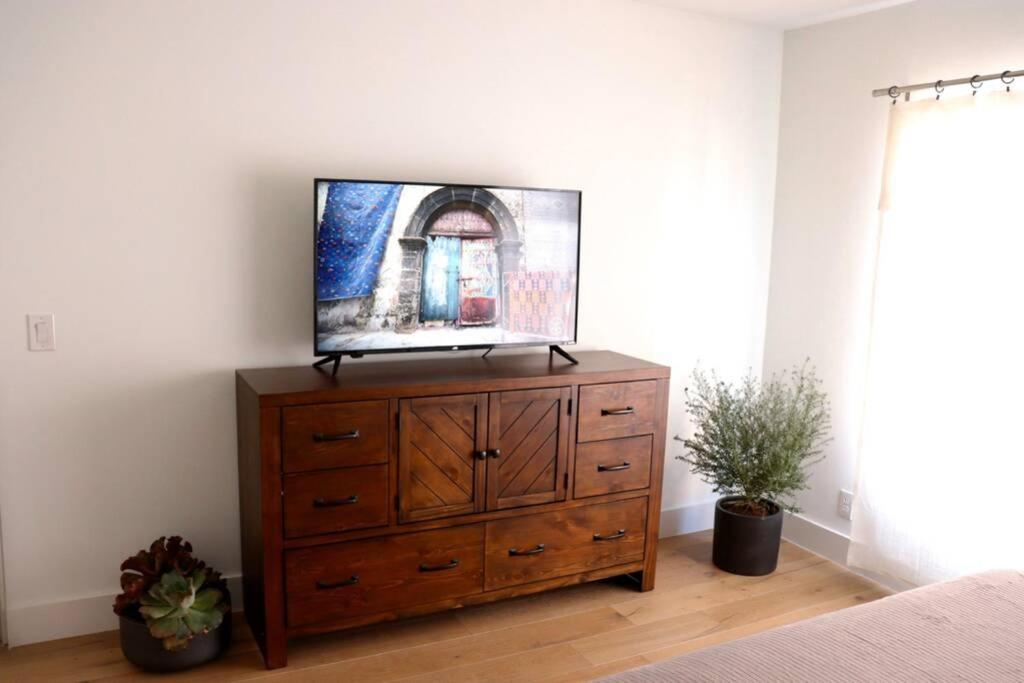 Heart Of West Hollywood Modern Suite 2 Bedroom 2 Bath Лос-Анджелес Экстерьер фото